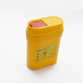 Collectador d’agullesMida: 85mm x 45mm x 105mm